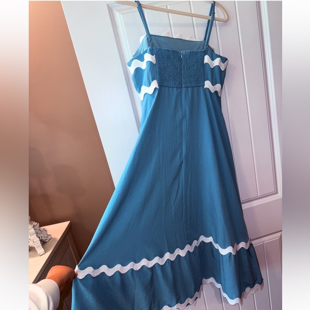 Women’s KIRUNDO blue and white Ric rac midi dress- Size medium - Picture 6 of 9